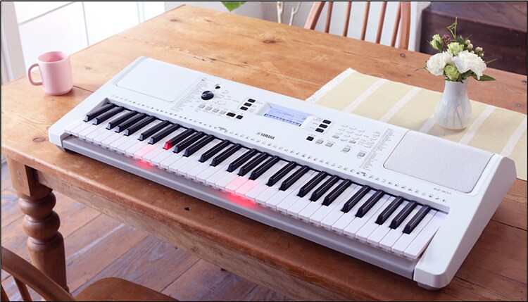 EZ-300 TECLADO YAMAHA BLANCO TECLAS ILUMINADAS C/ADAPTADOR ✓ Eqmusic